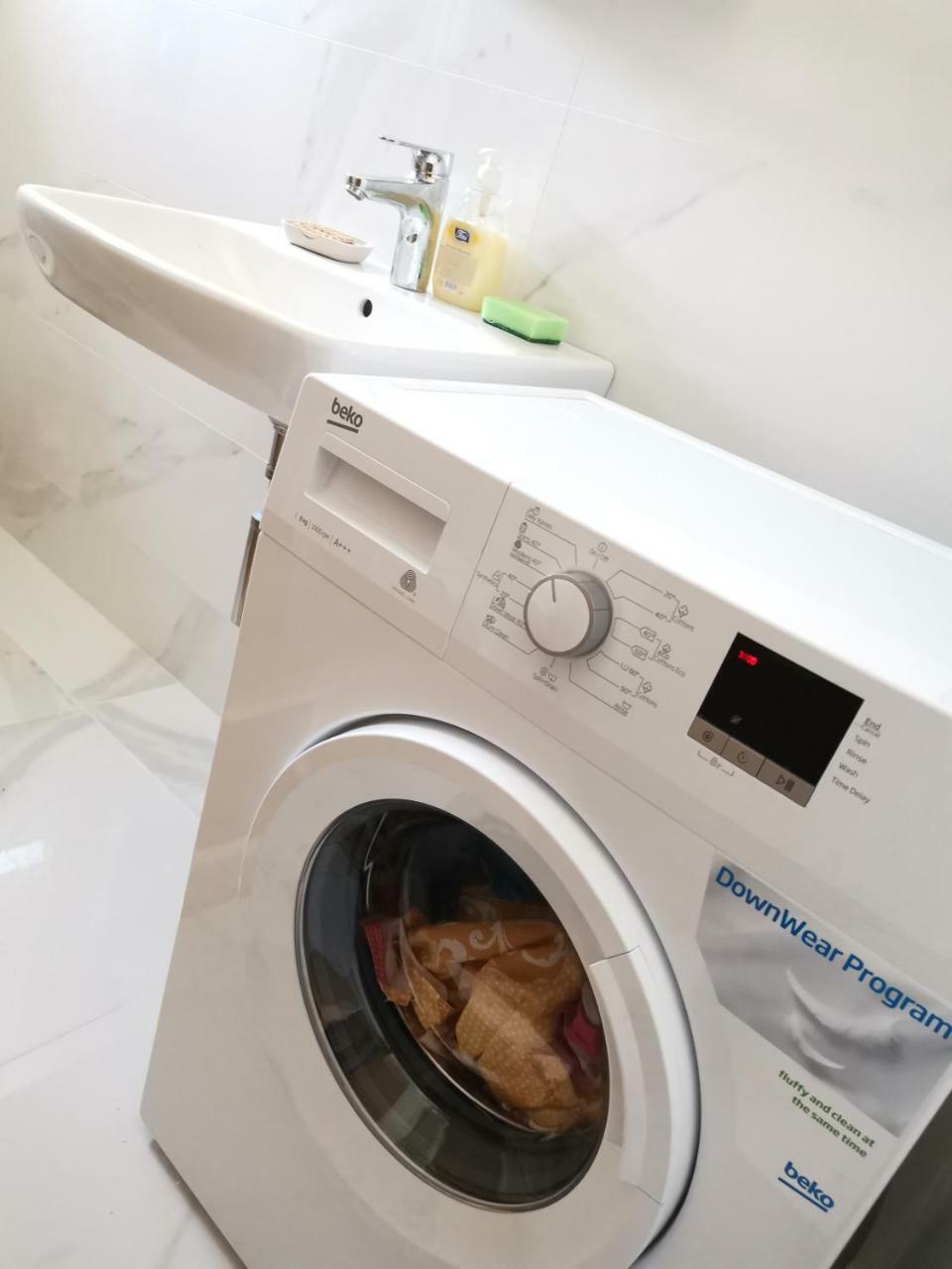 בודווה Apartman Maximus מראה חיצוני תמונה
